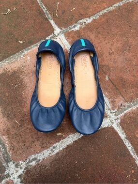 TIEKS Navy Blue Ballet Flats Size 8 - Excellent Condition.